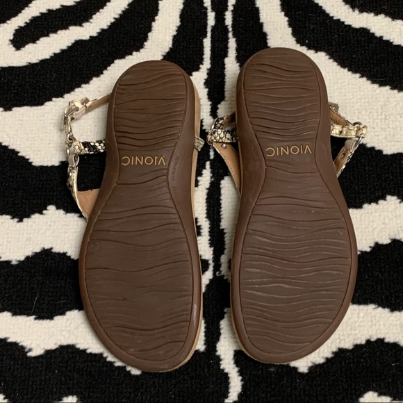 Vionic Snake Print Kirra Thong Sandals Size 7.5 - Picture 7 of 8